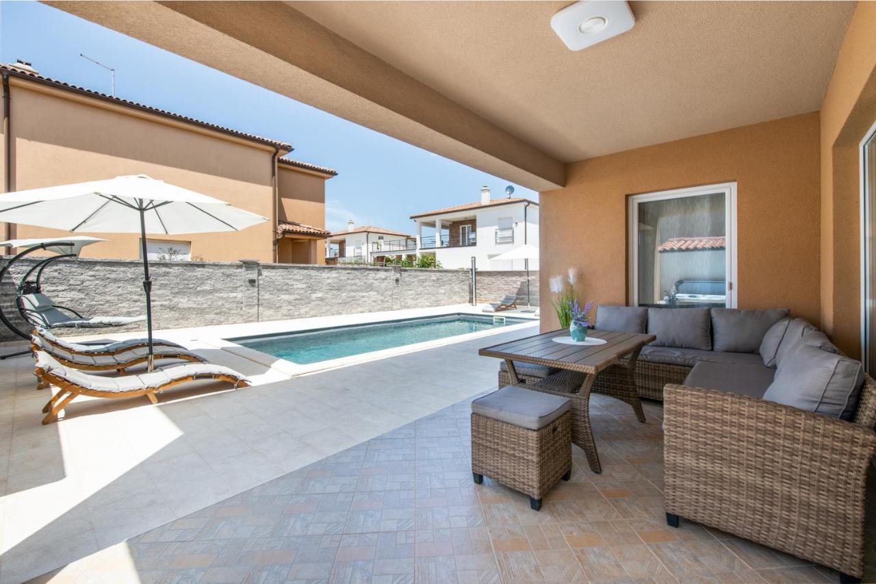 וודניאן Villa Maslina מראה חיצוני תמונה